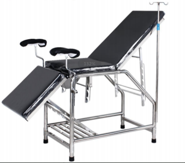 Gynecologic examination bed  AG-GE830A2